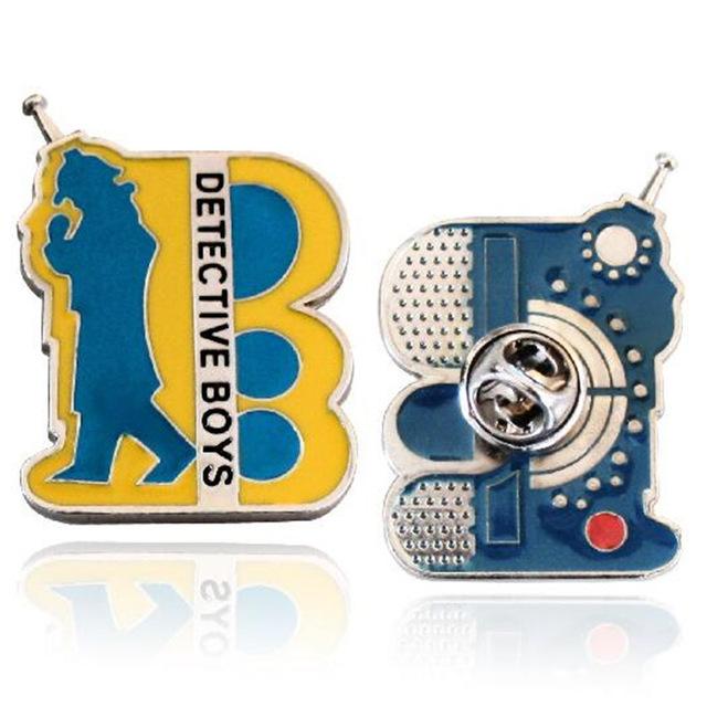 Detective Conan funny small accessories, brooch, necklace. - Adilsons