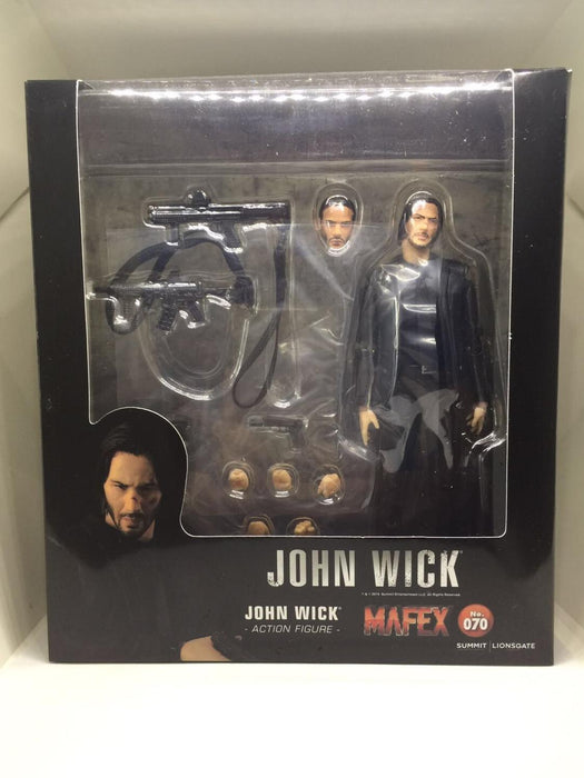 John Wick quality action figure. - Adilsons