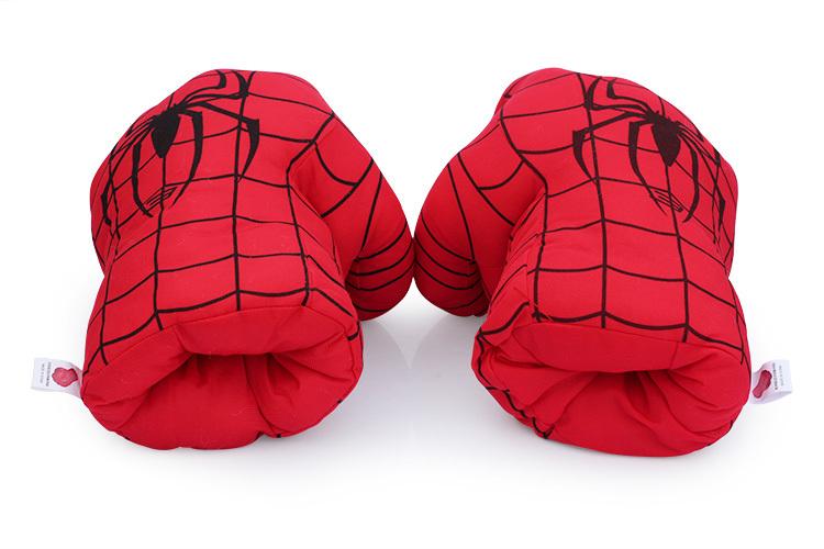 Spiderman plush gloves. - Adilsons