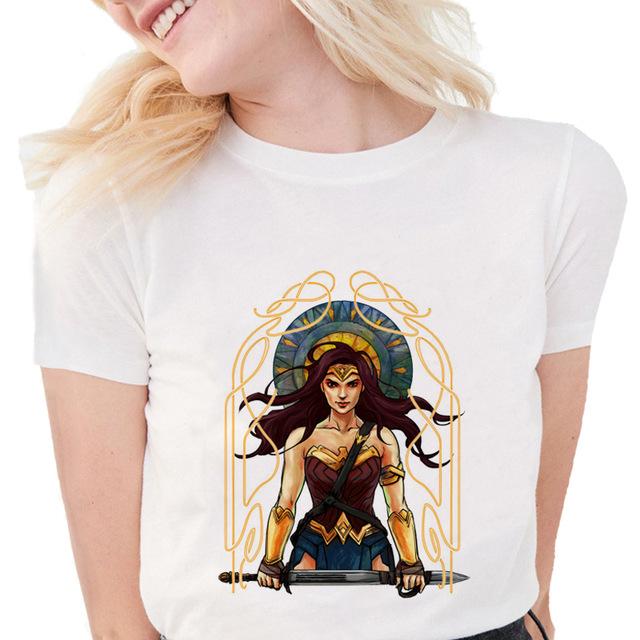 Wonder Woman short sleeve white shirts. - Adilsons